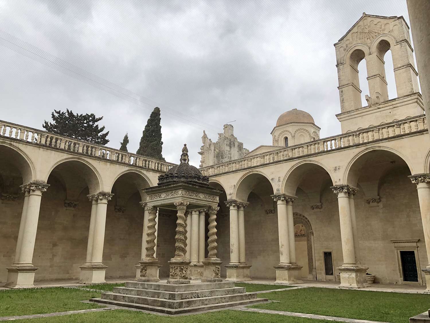 Monastero degli Olivetani / Lecce
